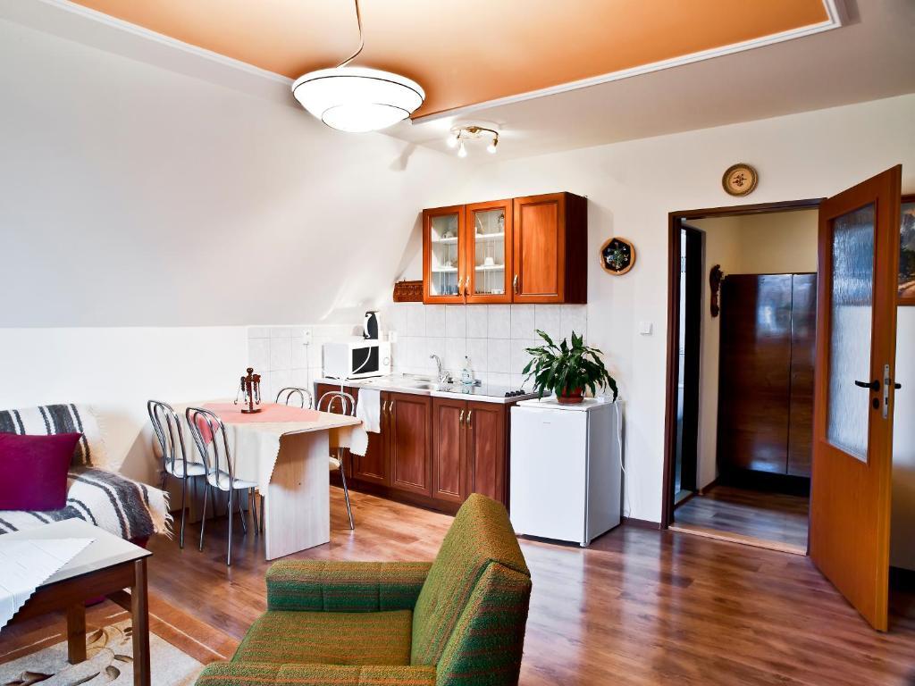 Penzion U Seliho Vel'ka Lomnica Chambre photo